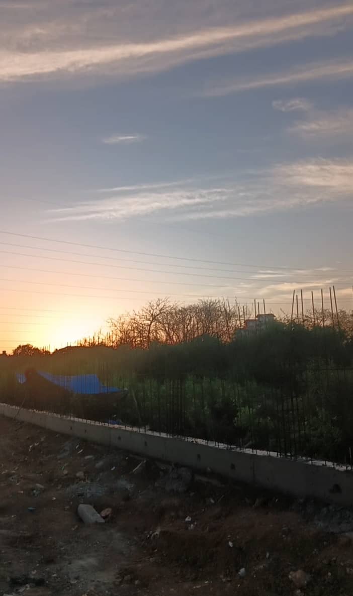 மால்வாணி சர்ச் பகுதியிலிருந்து மார்வே காவ்ன் வரை நீளும் மார்வே ரோடு வழித்தடத்தின் இருபுறங்களிலும் பாதுகாப்பு சுவர் அமைக்கும் பணிகள் தீவிரம்!